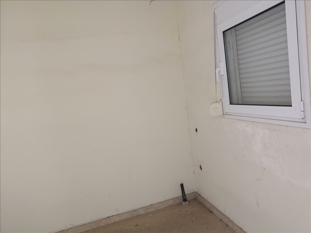 3-bedroom Maisonette In Loutraki-perachora, Greece (135 M²)