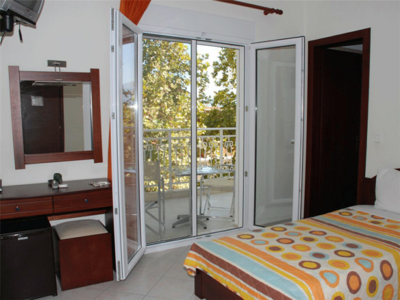 Hotel In Kato Olimpos, Greece (1.600 M²)