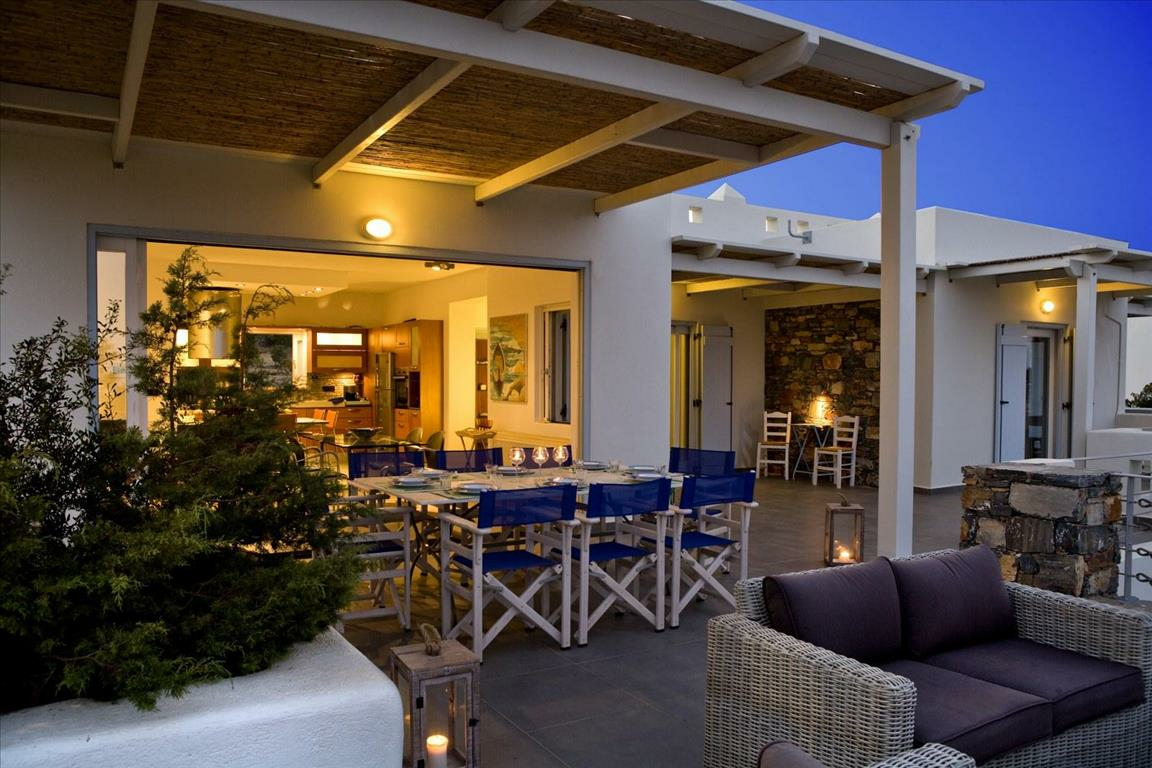Villa In Naxos – Drimalia, Greece (430 M²)