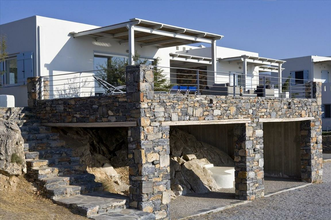 Villa In Naxos – Drimalia, Greece (430 M²)