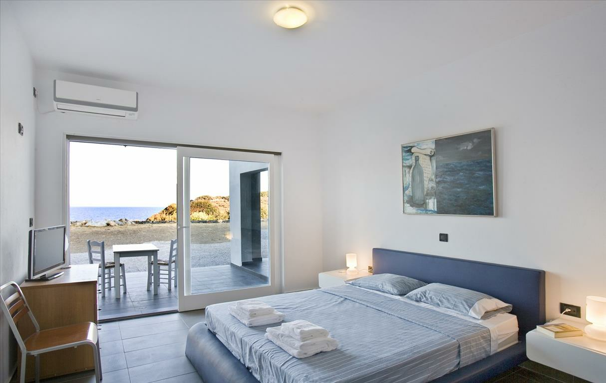 Villa In Naxos – Drimalia, Greece (430 M²)