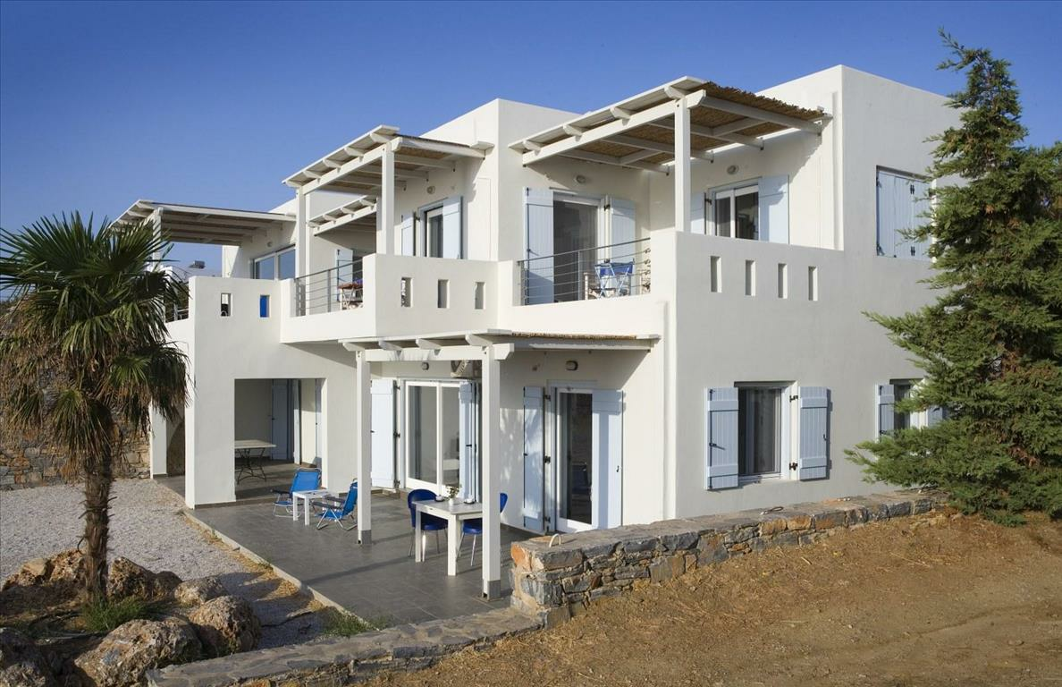 Villa In Naxos – Drimalia, Greece (430 M²)