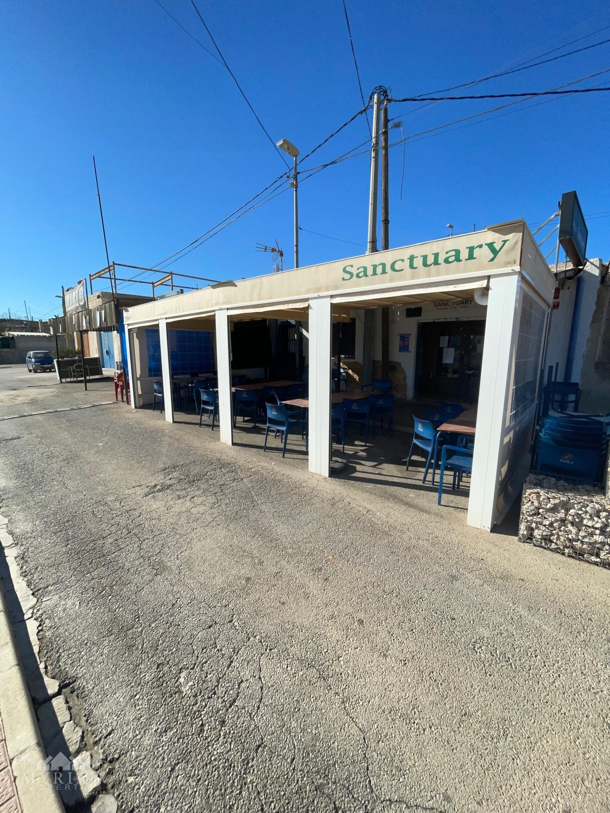 6467_8277ac70-bec7-4372-b53e-f7b1fe439f4c-dd27c1 Commercial In Pinoso, Spain (160 M²)
