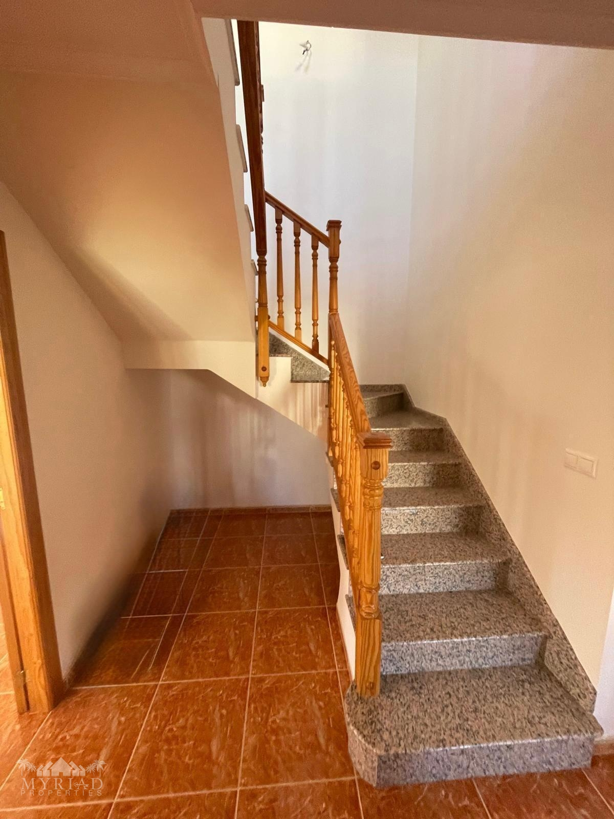 4-bedroom Townhouse In Pinoso, Spain (158 M²)