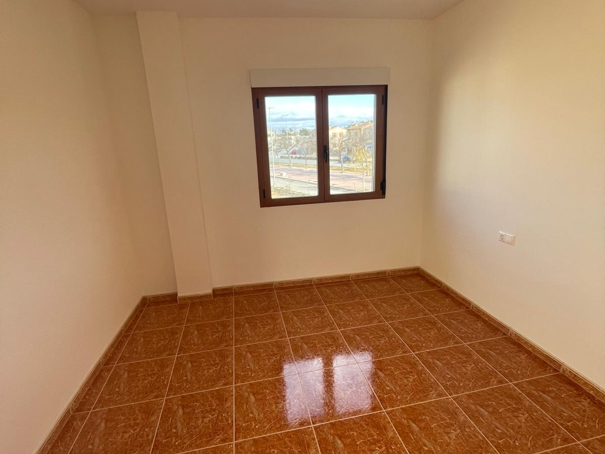4-bedroom Townhouse In Pinoso, Spain (158 M²)