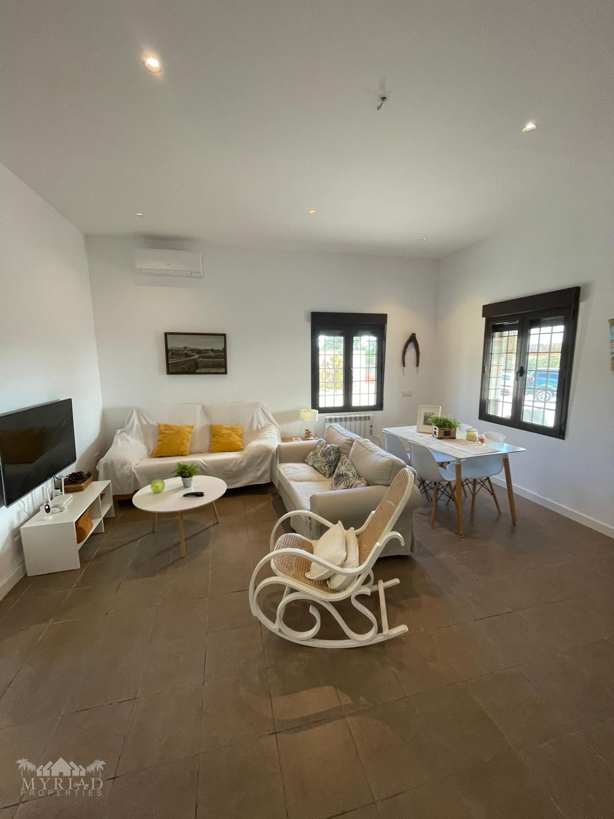 6504_0d37a5c7-862c-4ab1-afa6-5d9aa95fe8d6-024ca4 4-bedroom Detached Villa In Macisvenda, Spain (150 M²)