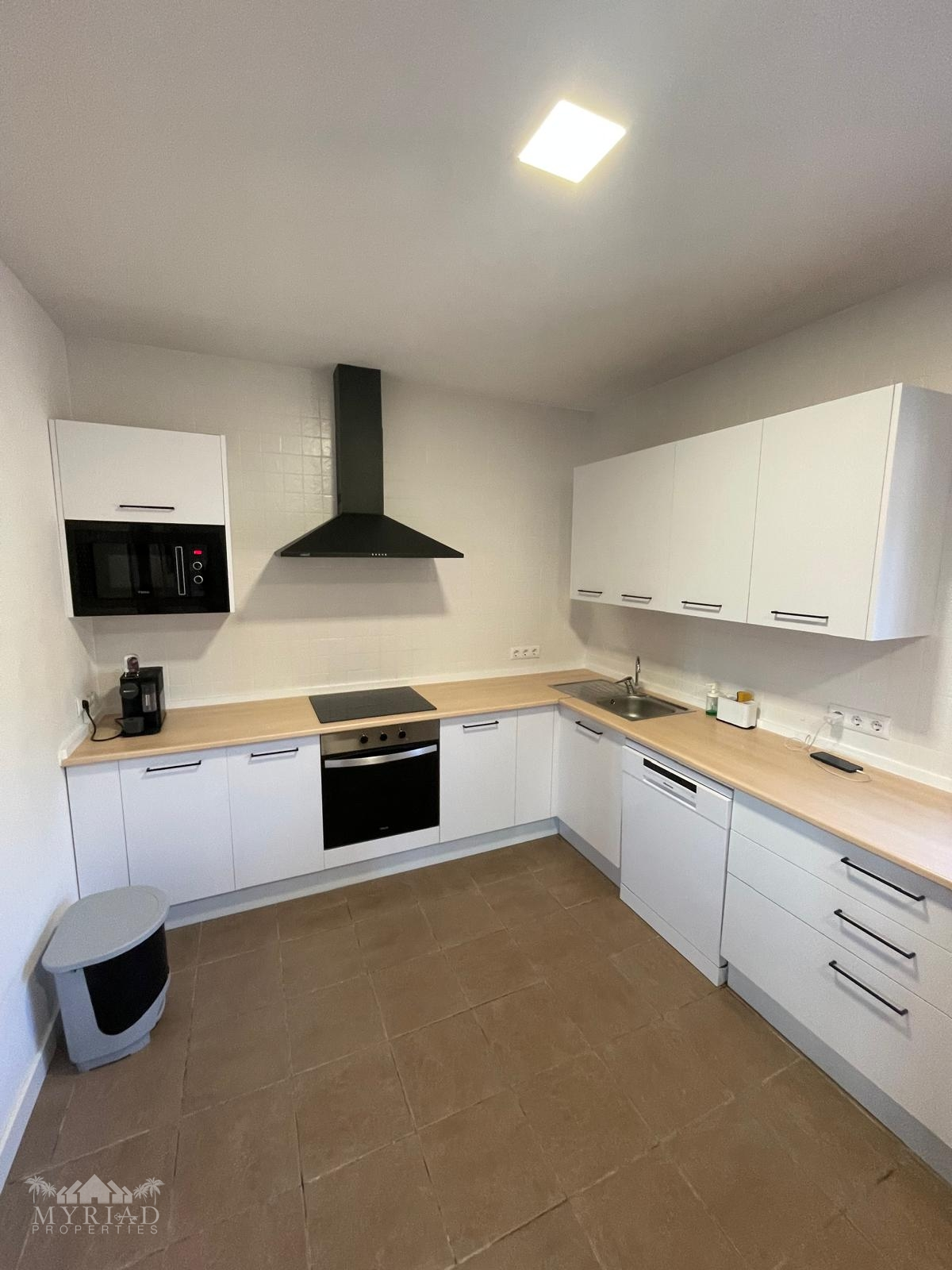 6504_8fa233df-3c90-46bf-b117-0a5e8d613250-5c9788 4-bedroom Detached Villa In Macisvenda, Spain (150 M²)