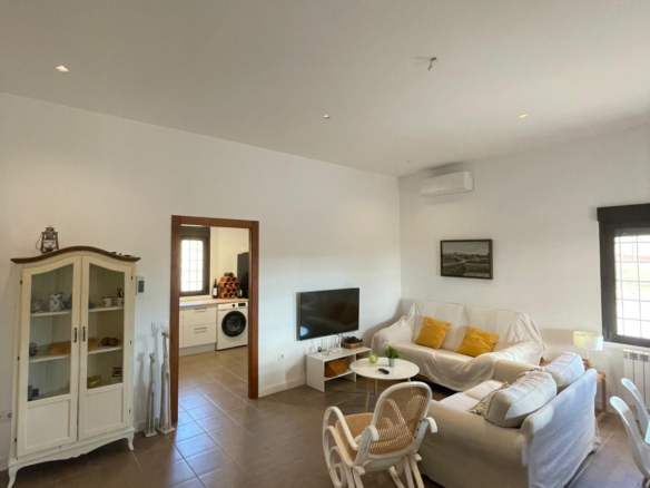 4-bedroom Detached Villa In Macisvenda, Spain (150 M²)