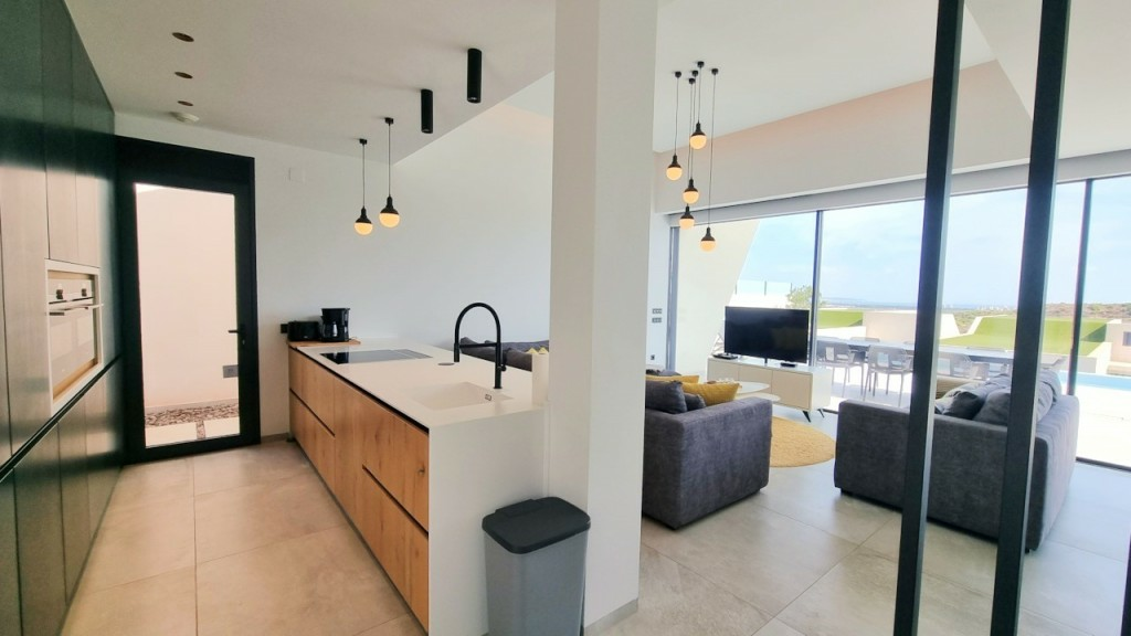 4-bedroom Villa In Rojales, Spain (120 M²)