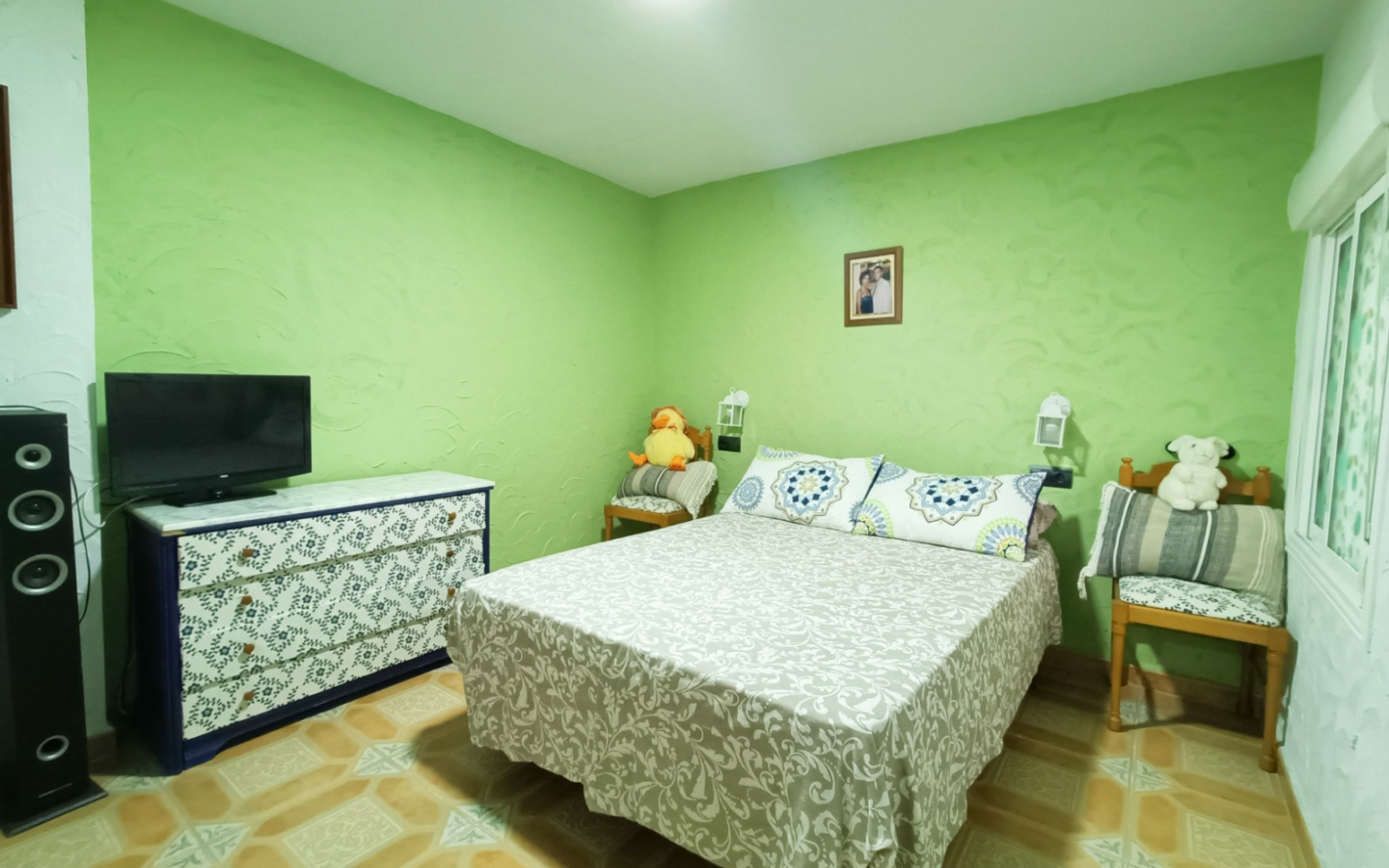 3-bedroom Detached Villa In Barinas, Spain (116 M²)