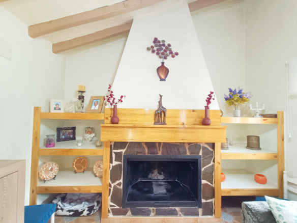 3-bedroom Detached Villa In Barinas, Spain (116 M²)