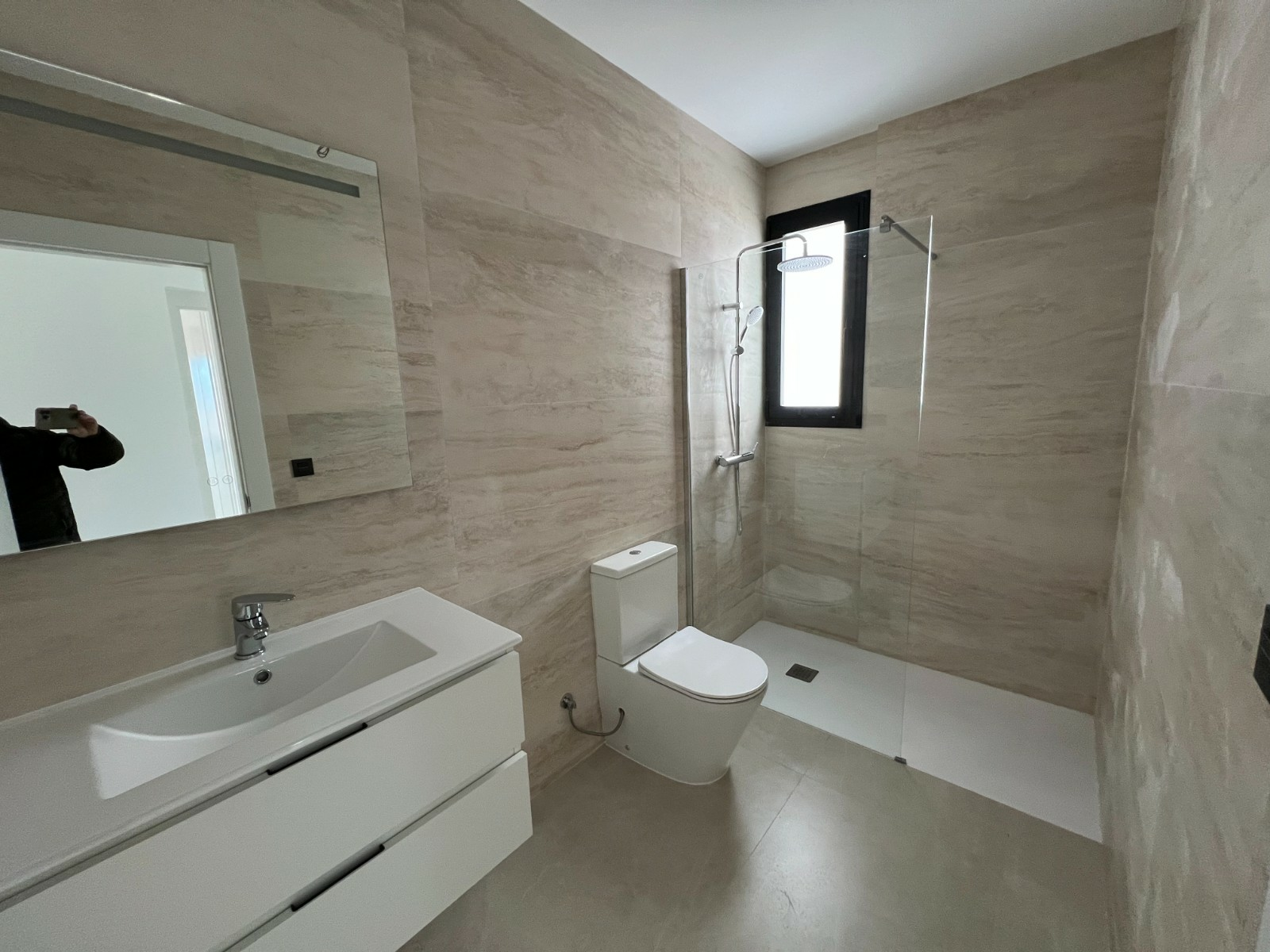 3-bedroom Detached Villa In Aspe, Spain (190 M²)