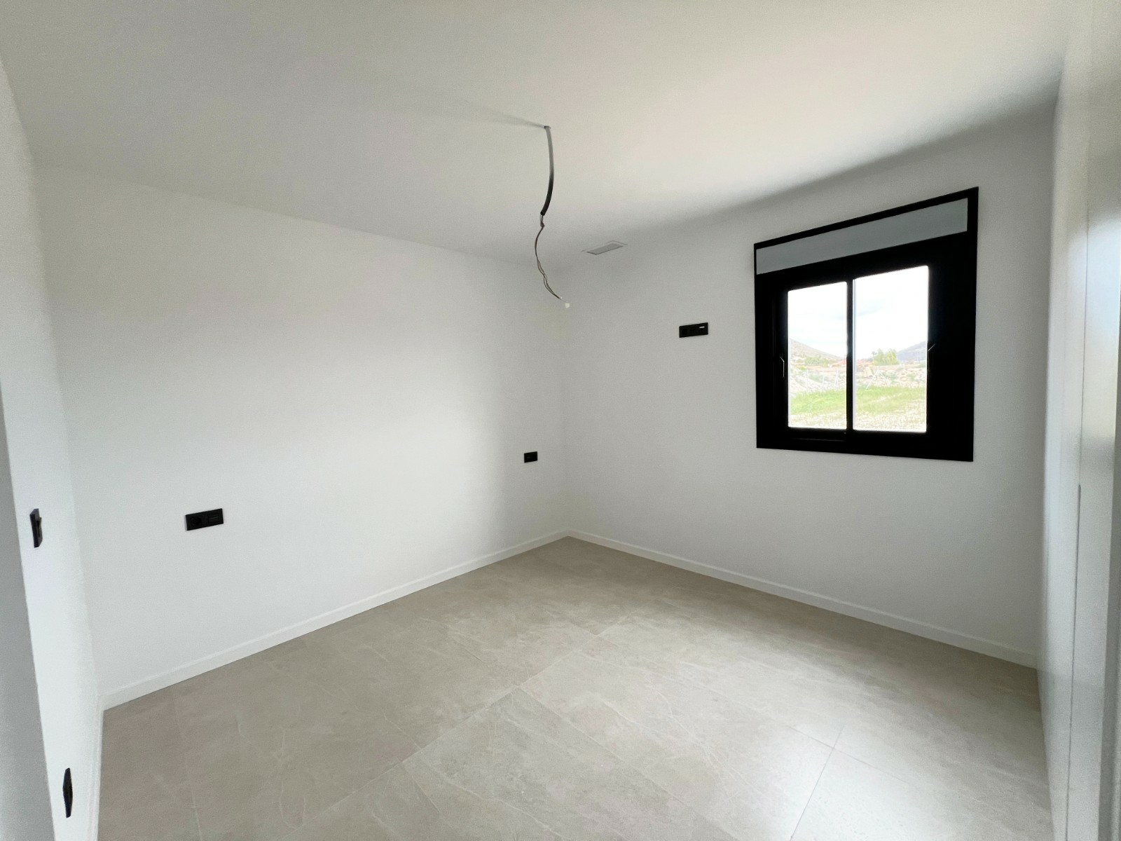 3-bedroom Detached Villa In Aspe, Spain (190 M²)