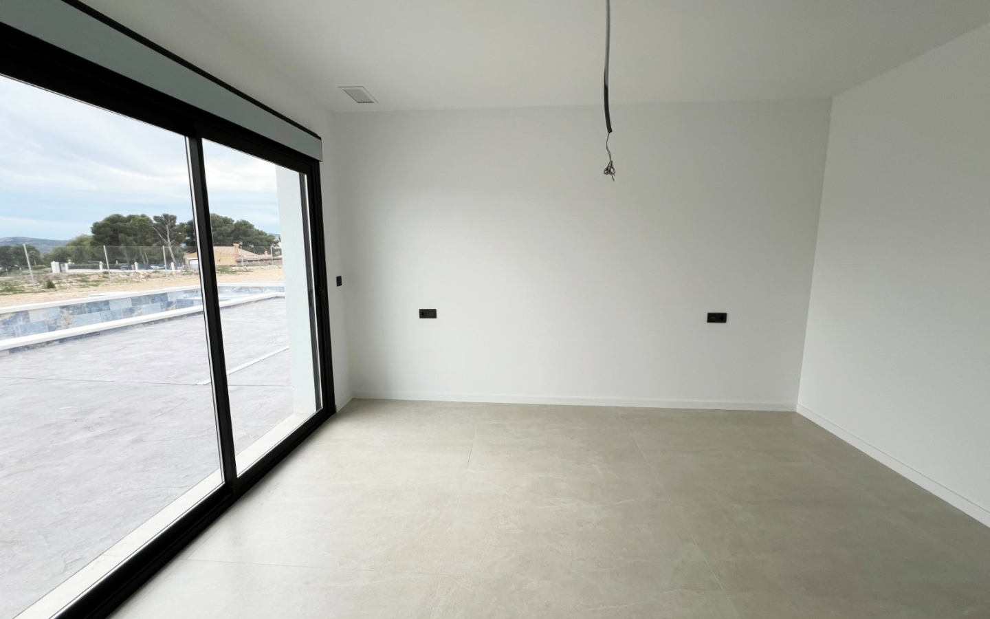3-bedroom Detached Villa In Aspe, Spain (190 M²)