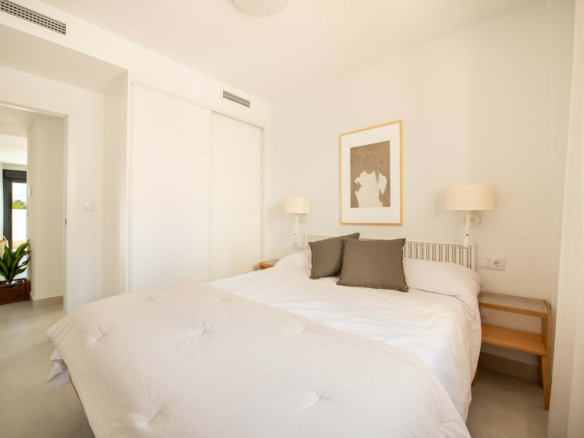 3-bedroom Detached Villa In Cox, Spain (193 M²)