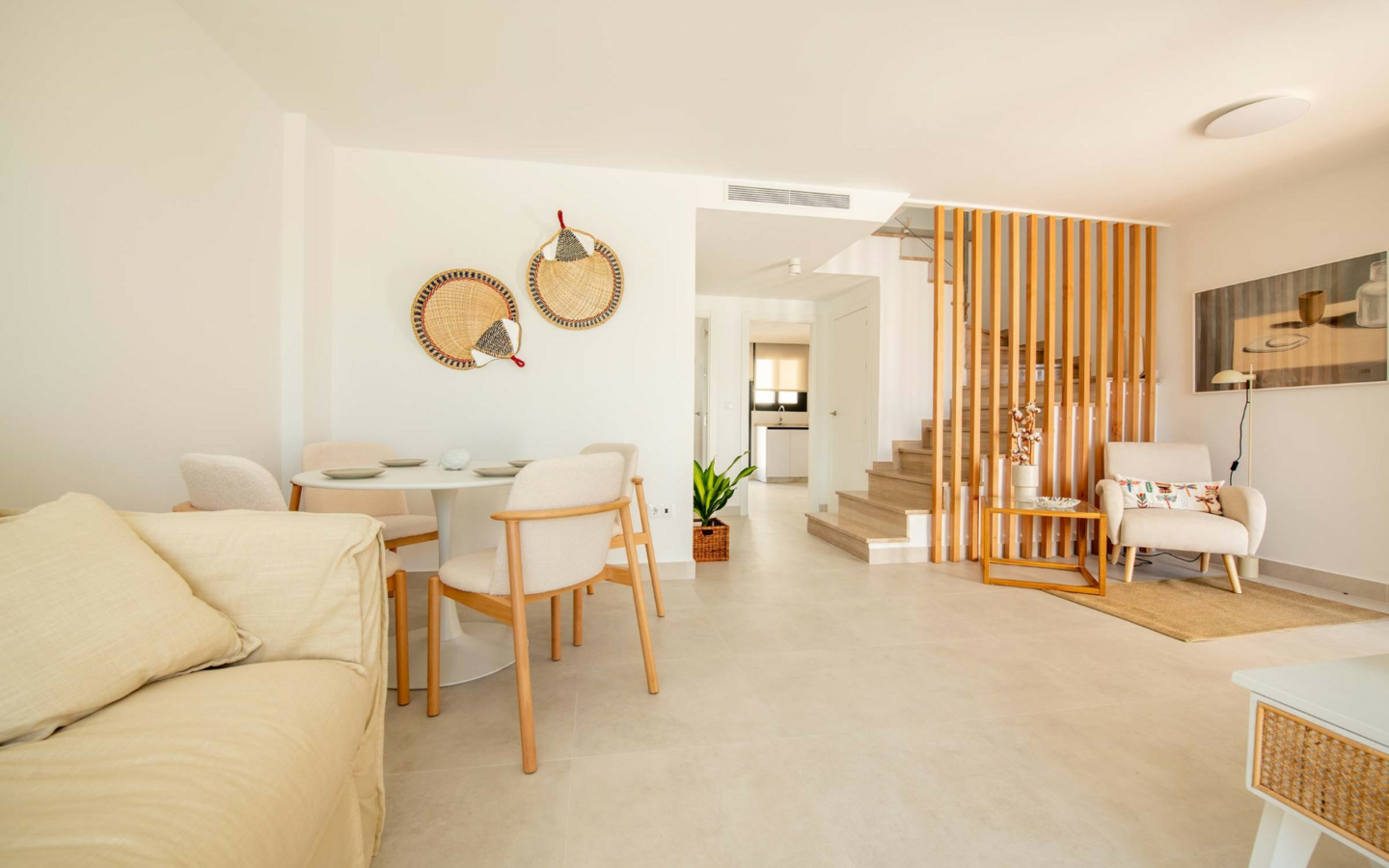 3-bedroom Detached Villa In Cox, Spain (193 M²)