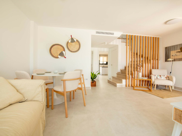 3-bedroom Detached Villa In Cox, Spain (193 M²)
