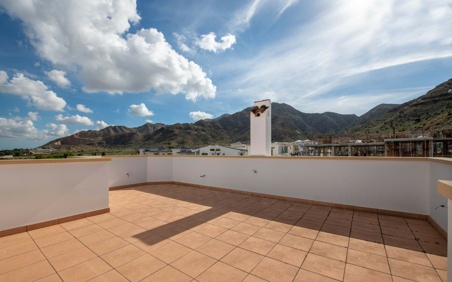 3-bedroom Detached Villa In Cox, Spain (193 M²)