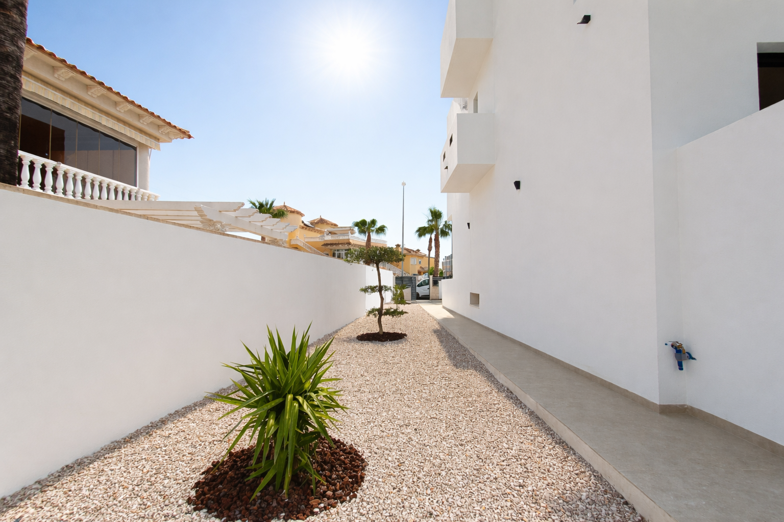 o_1jiseebpv1h975rm1q9b1hs1idu33-9b9228 3-bedroom Townhouse In Benferri, Spain (192 M²)