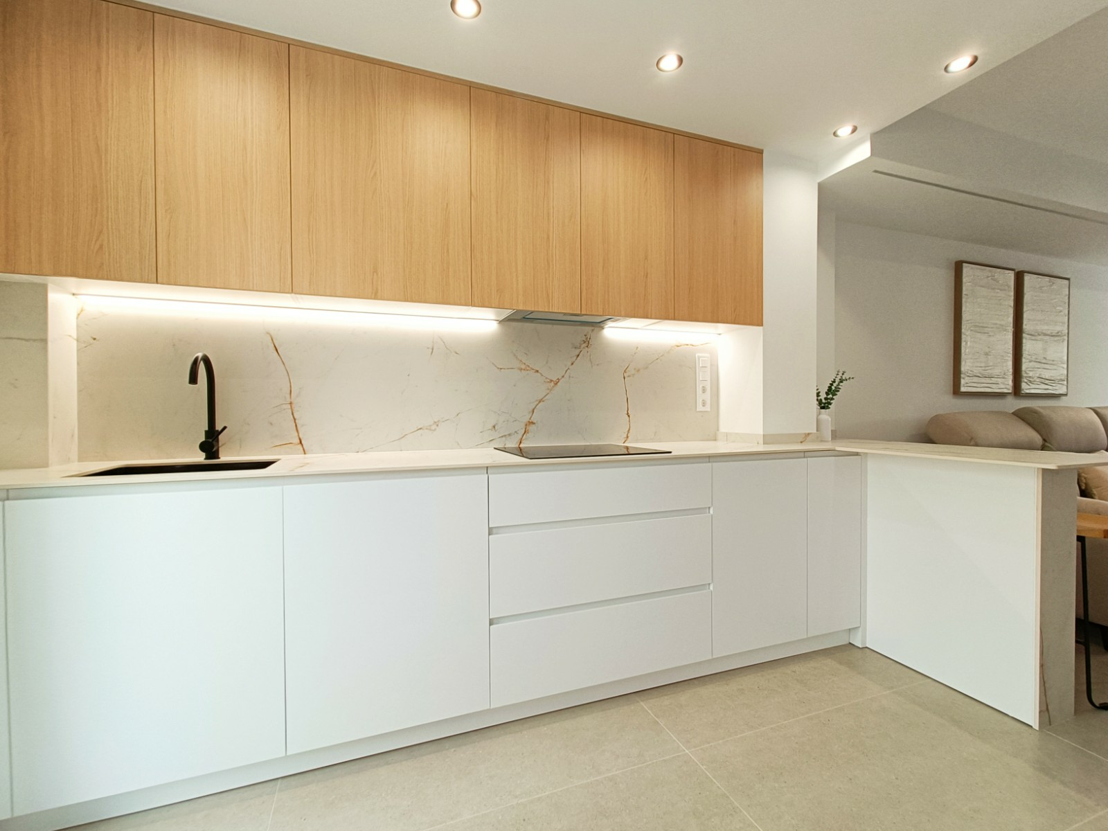 o_1jiseebpv1i4fn461uvj1aq74tr3c-2e0460 3-bedroom Townhouse In Benferri, Spain (192 M²)