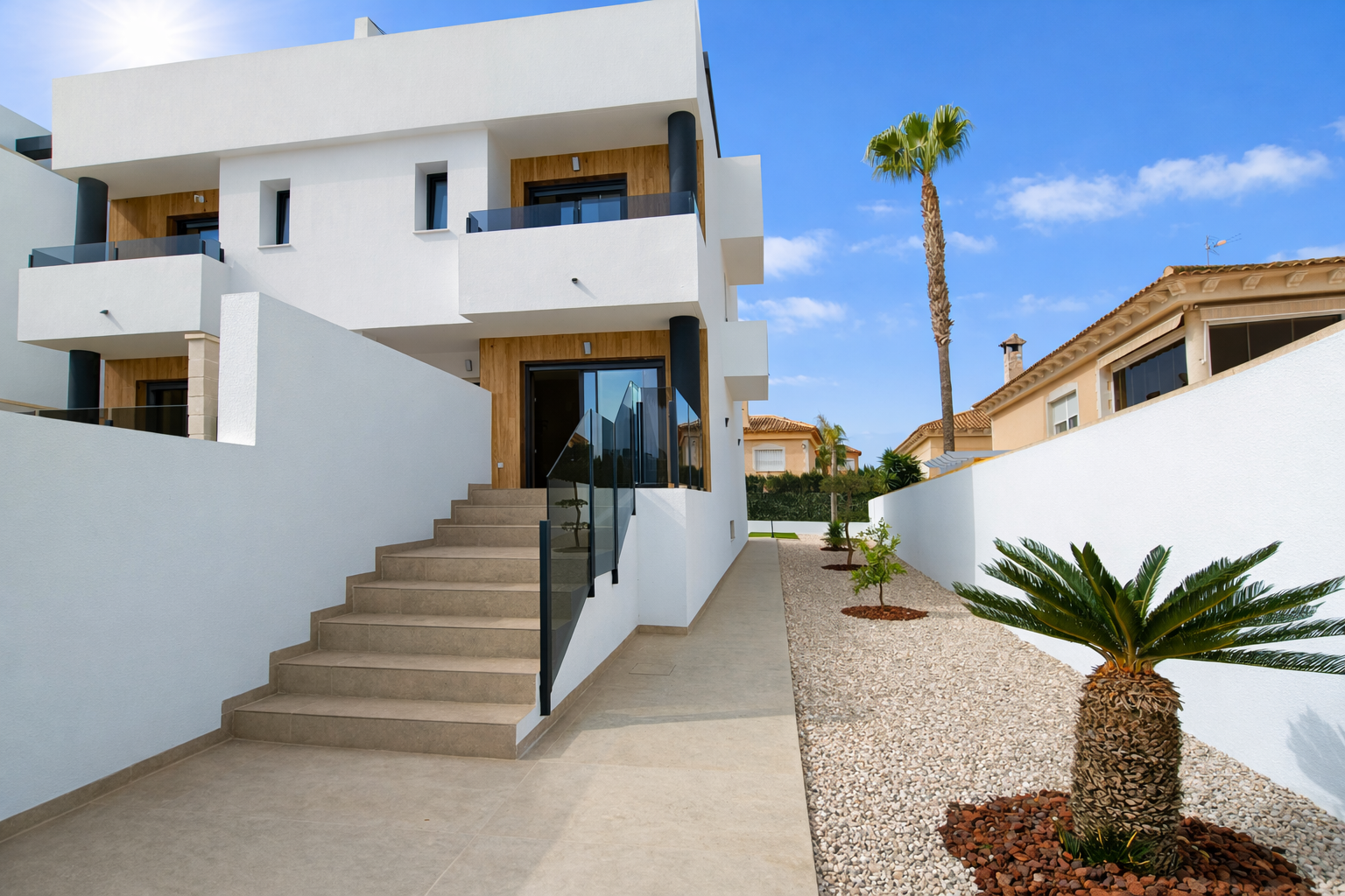 o_1jiseebpvcp71malm66vqr1i342t-6c9109 3-bedroom Townhouse In Benferri, Spain (192 M²)