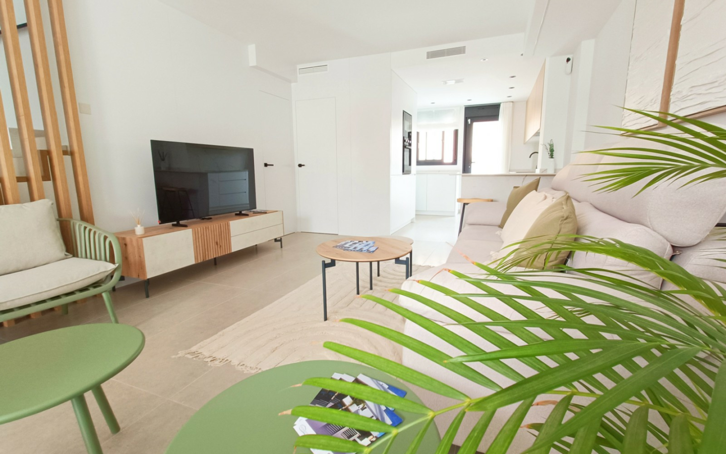 3-bedroom Townhouse In Benferri, Spain (192 M²)