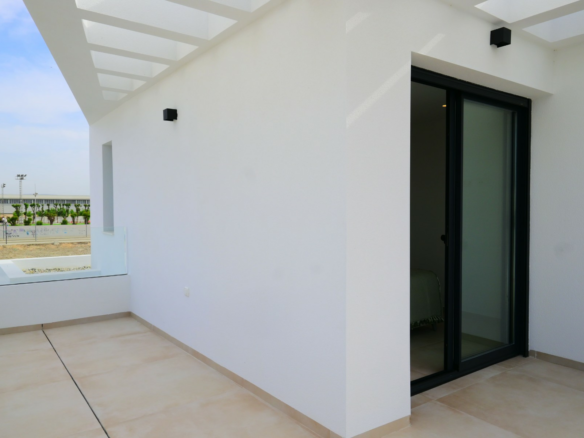 3-bedroom Detached Villa In Dolores, Spain (136 M²)
