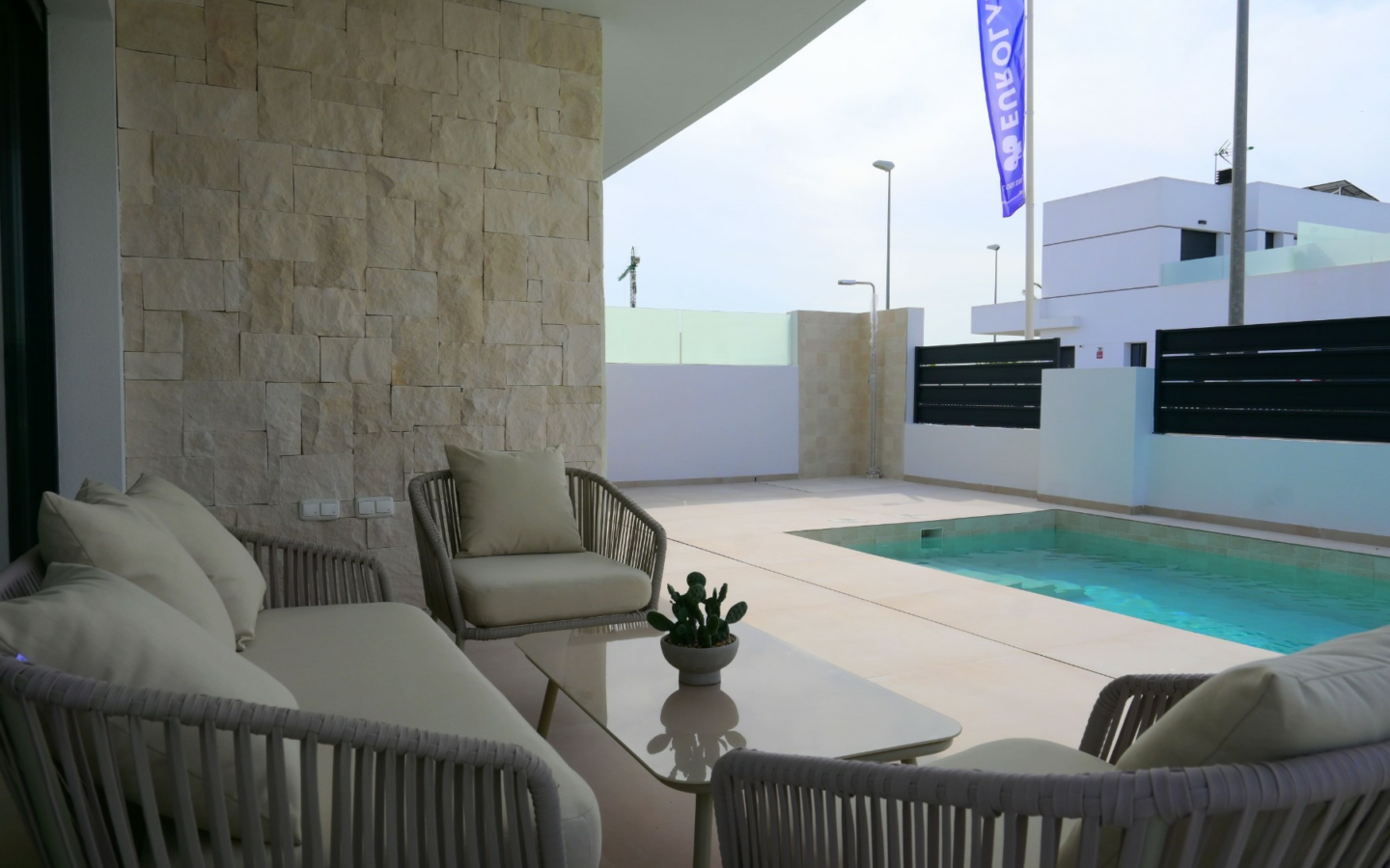 3-bedroom Detached Villa In Dolores, Spain (136 M²)