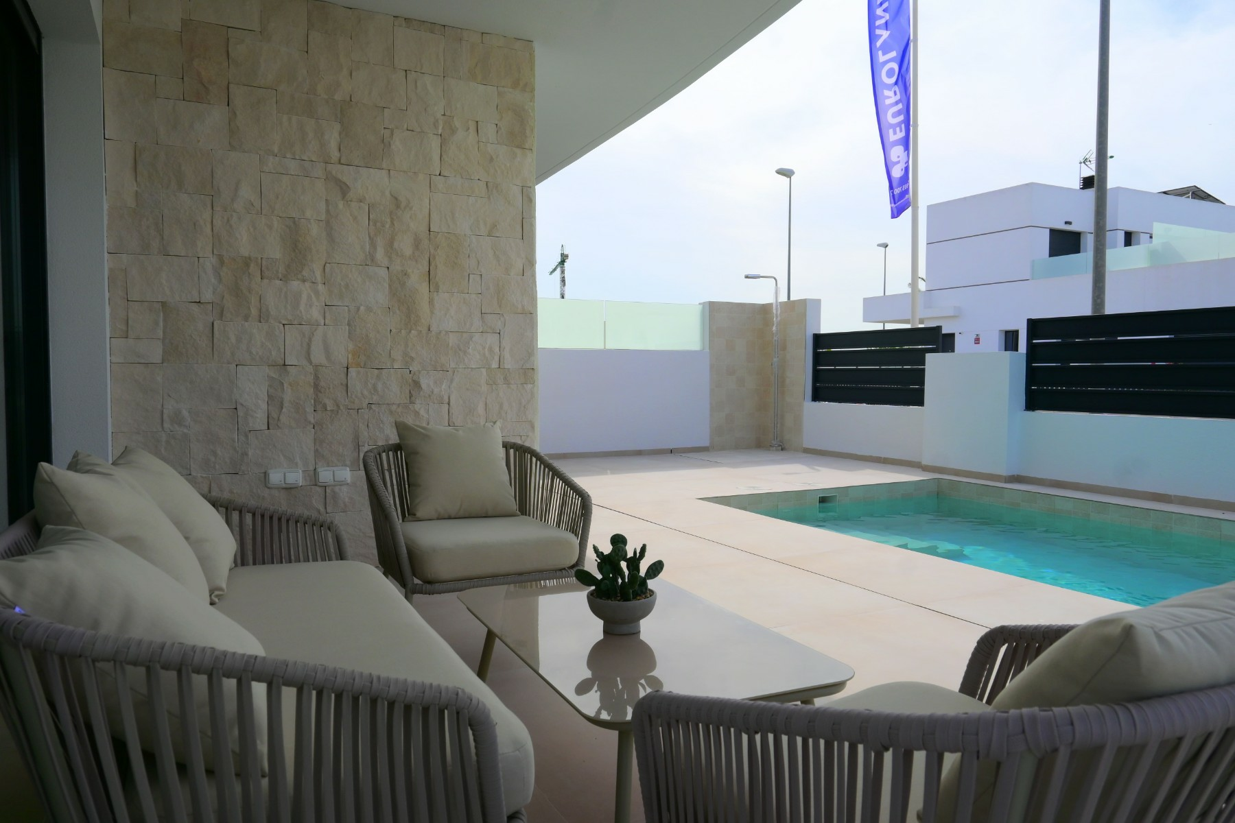 3-bedroom Detached Villa In Dolores, Spain (136 M²)