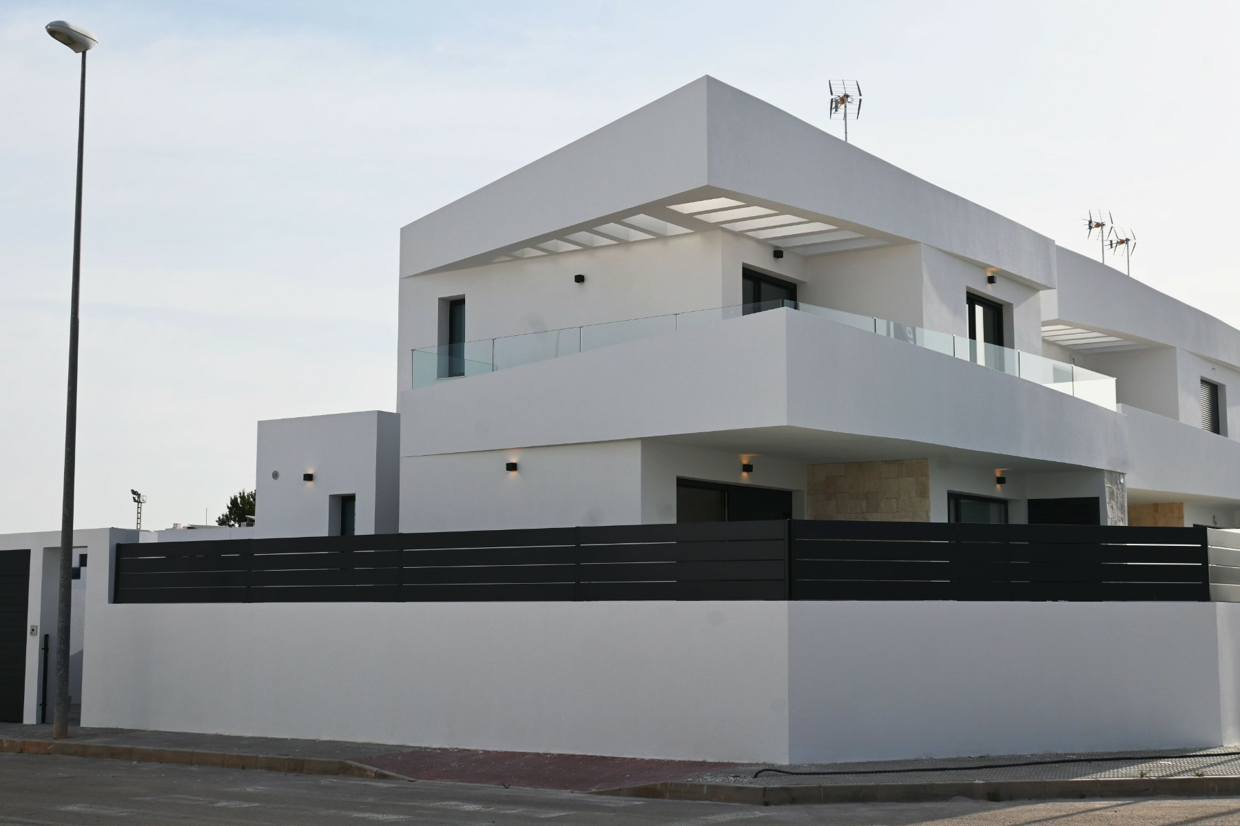3-bedroom Detached Villa In Dolores, Spain (136 M²)