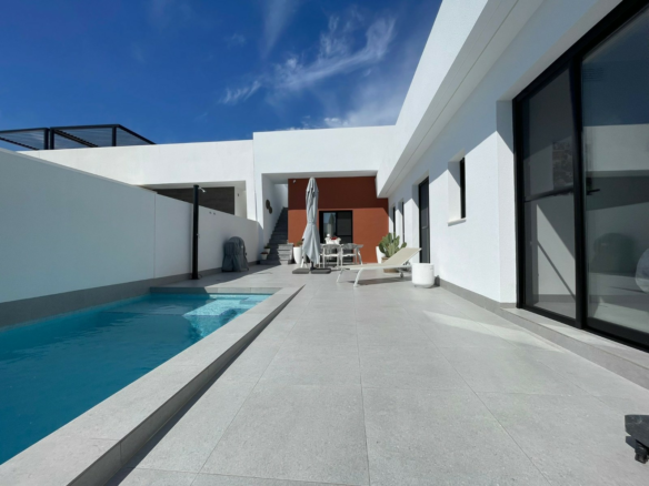 2-bedroom Detached Villa In Torre Pacheco, Spain (85 M²)