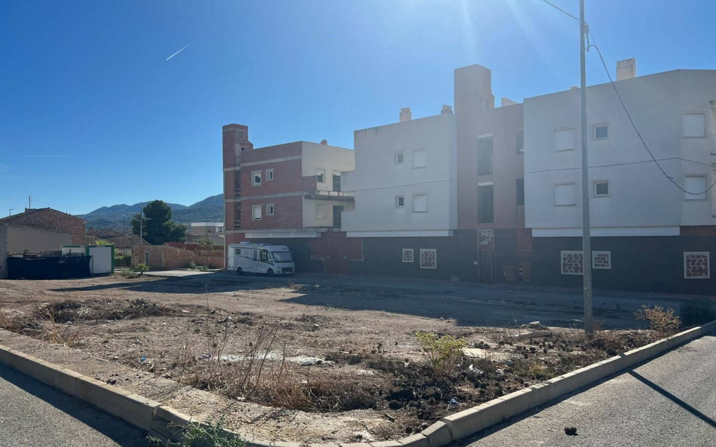 Land In Hondón De Los Frailes, Spain (932 M² Plot)