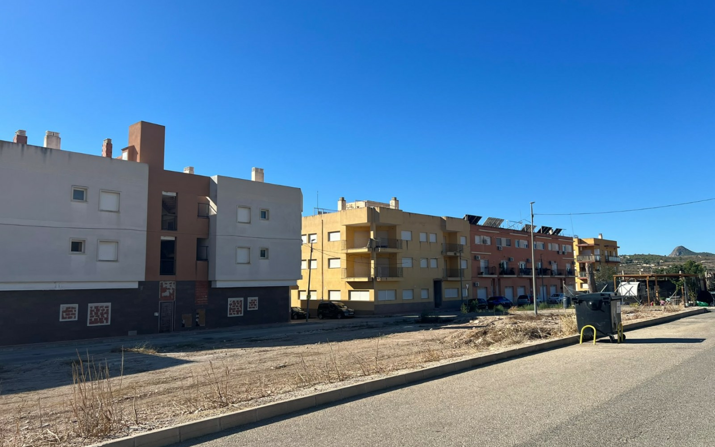 Land In Hondón De Los Frailes, Spain (932 M² Plot)