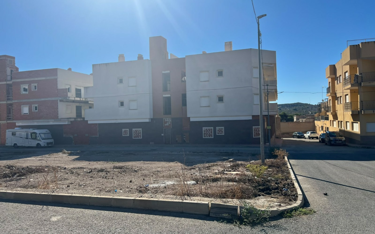 Land In Hondón De Los Frailes, Spain (932 M² Plot)