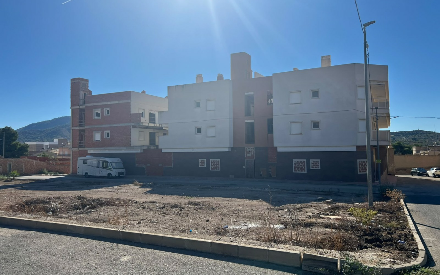 Land In Hondón De Los Frailes, Spain (932 M² Plot)