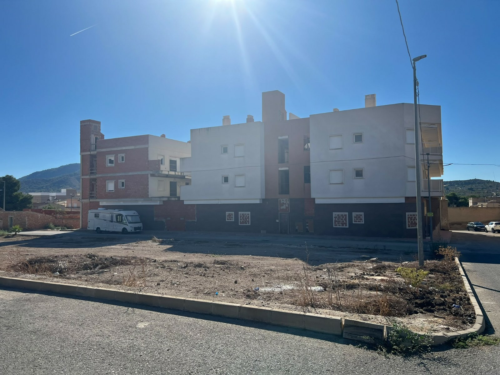 o_1k31o6lspmmn1p5h1jopi4uduf1r-aee5c6 Land In Hondón De Los Frailes, Spain (932 M² Plot)