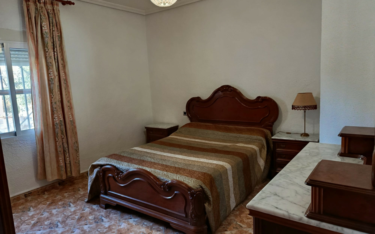5-bedroom Detached Villa In Elche, Spain (376 M²)