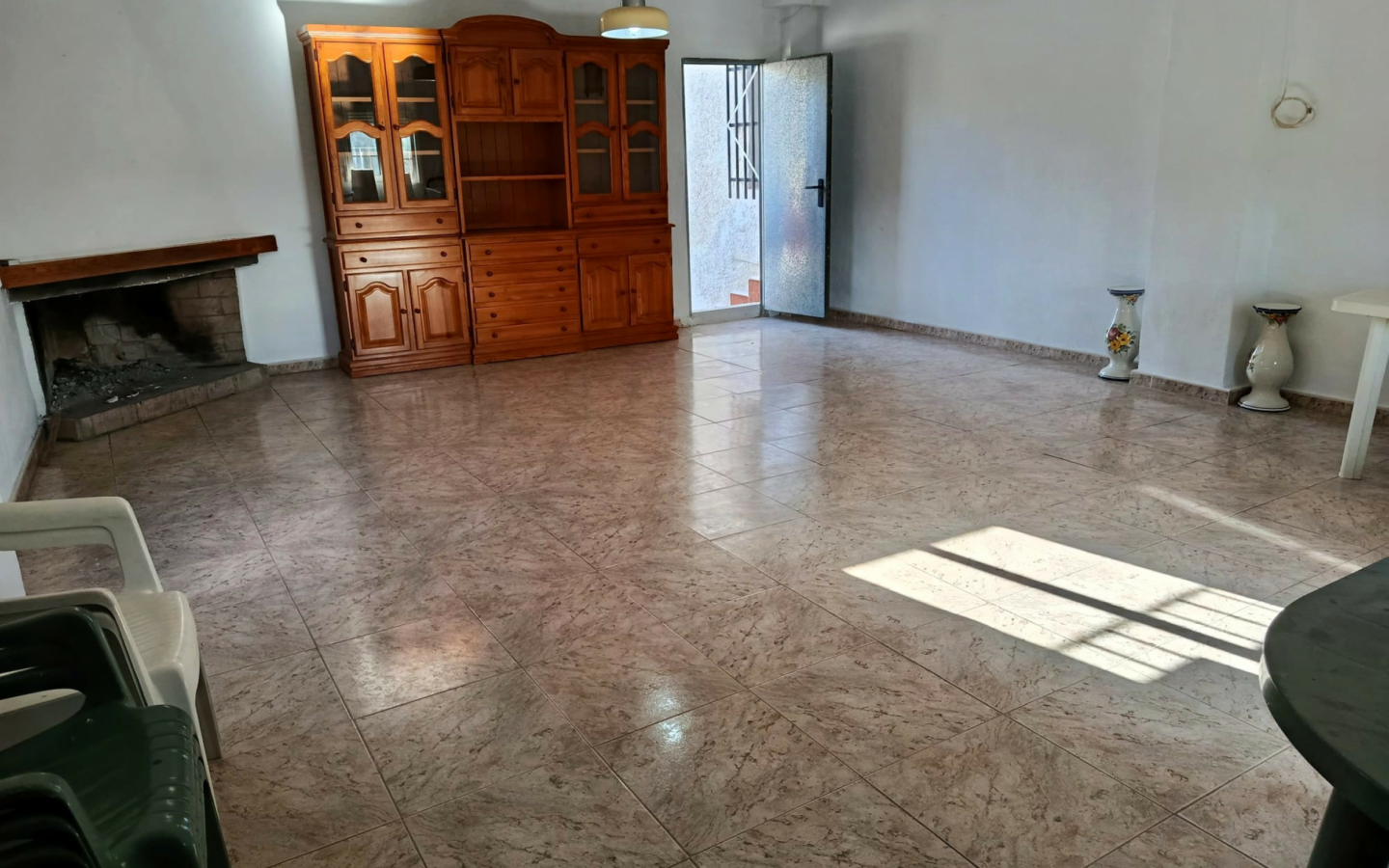 5-bedroom Detached Villa In Elche, Spain (376 M²)