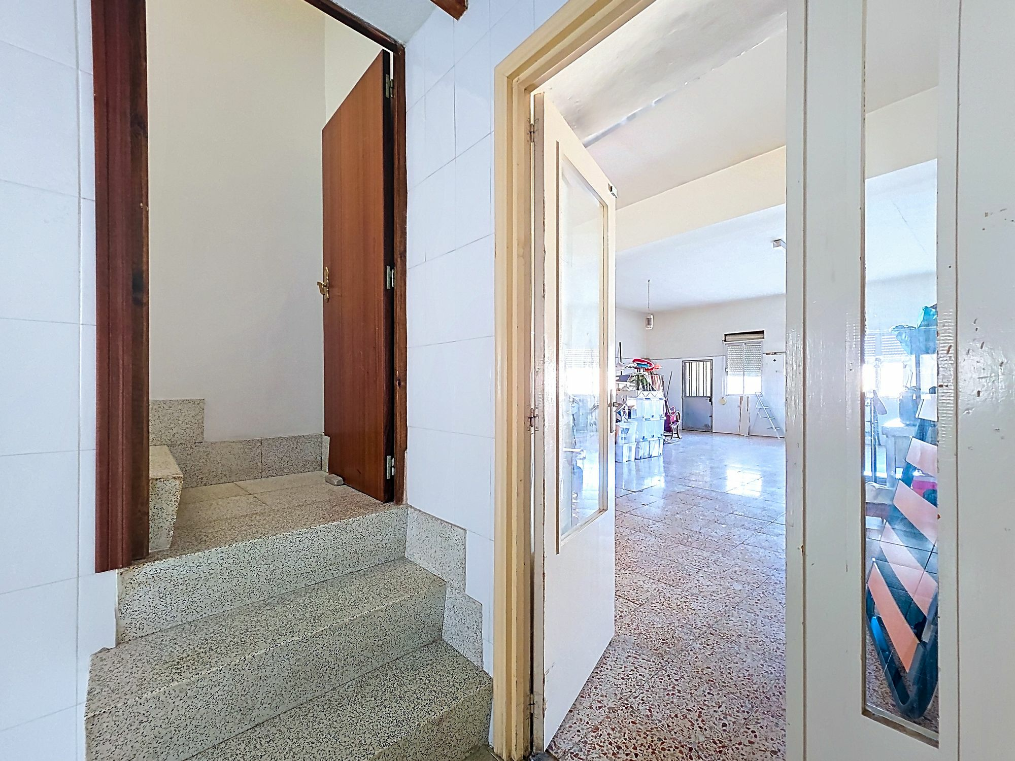 8-bedroom Townhouse In Pinoso, Spain (408 M²)