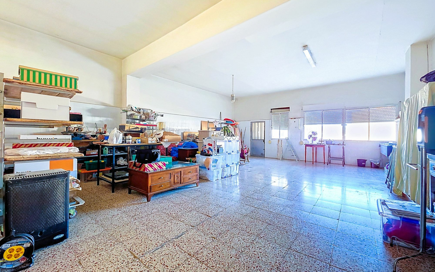 8-bedroom Townhouse In Pinoso, Spain (408 M²)