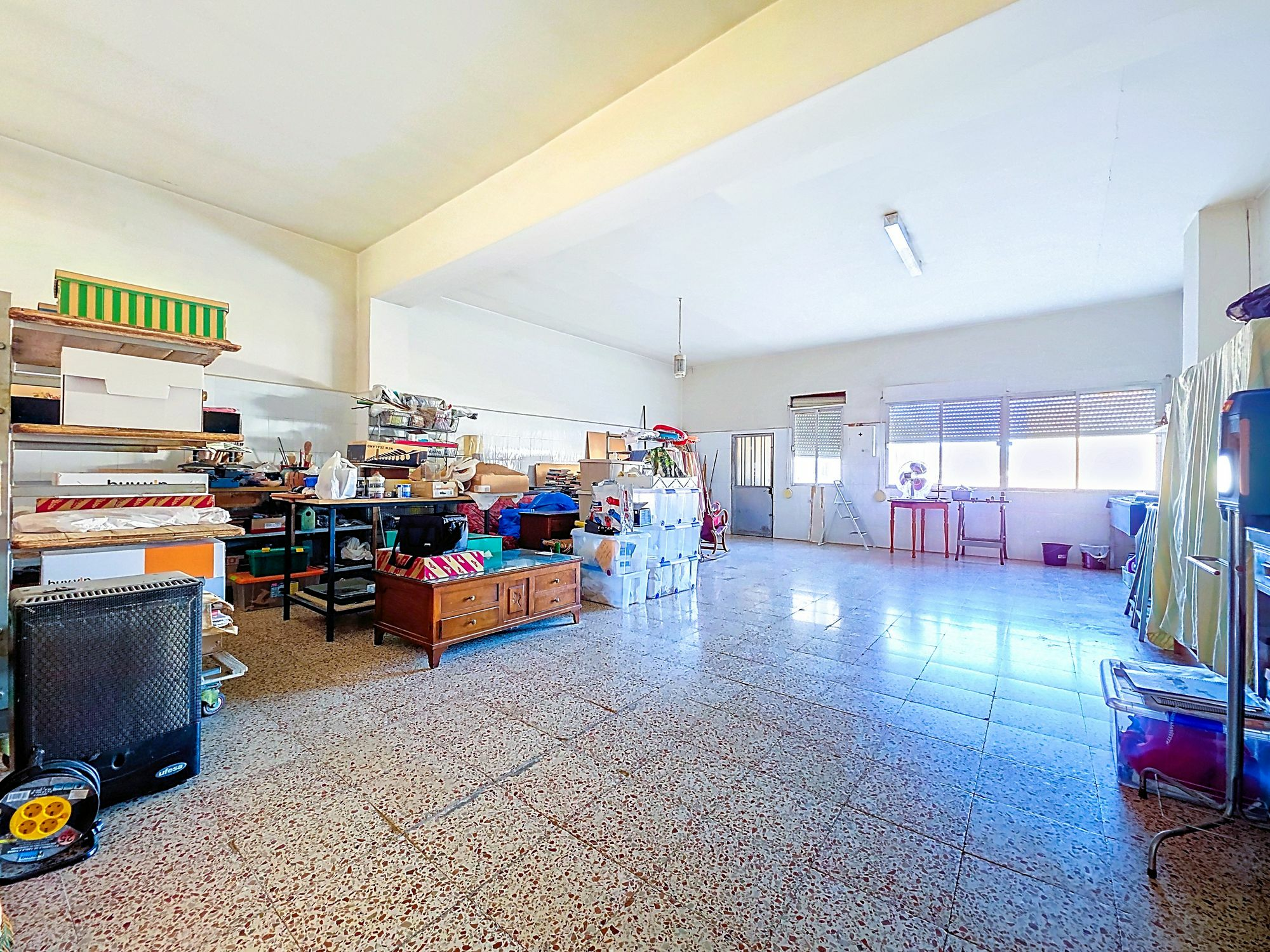8-bedroom Townhouse In Pinoso, Spain (408 M²)