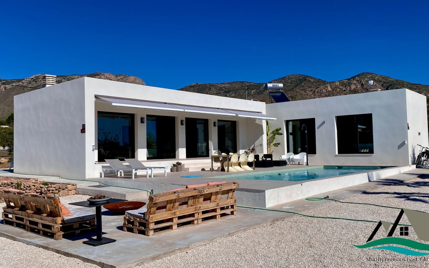 3-bedroom Detached Villa In La Romana, Spain (165 M²)