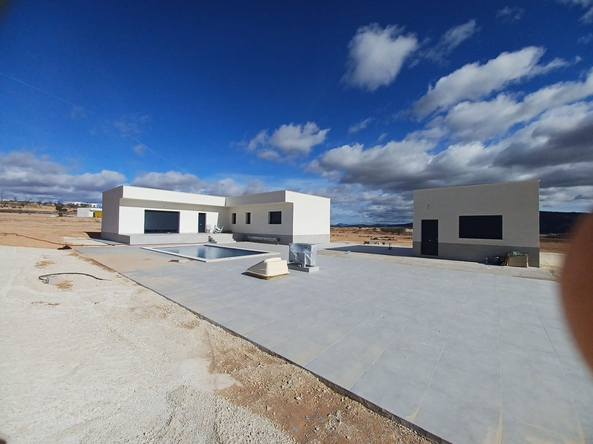 w_0b8bdc9e-5165-4f09-abee-716f18ef13e2-9b6ab2 3-bedroom Detached Villa In Pinoso, Spain (160 M²)