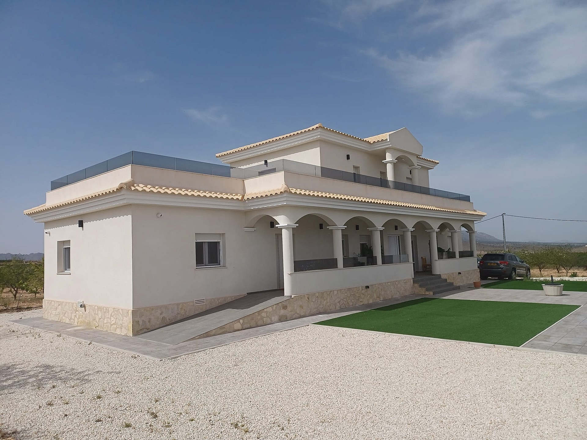 6-bedroom Detached Villa In Pinoso, Spain (313 M²)