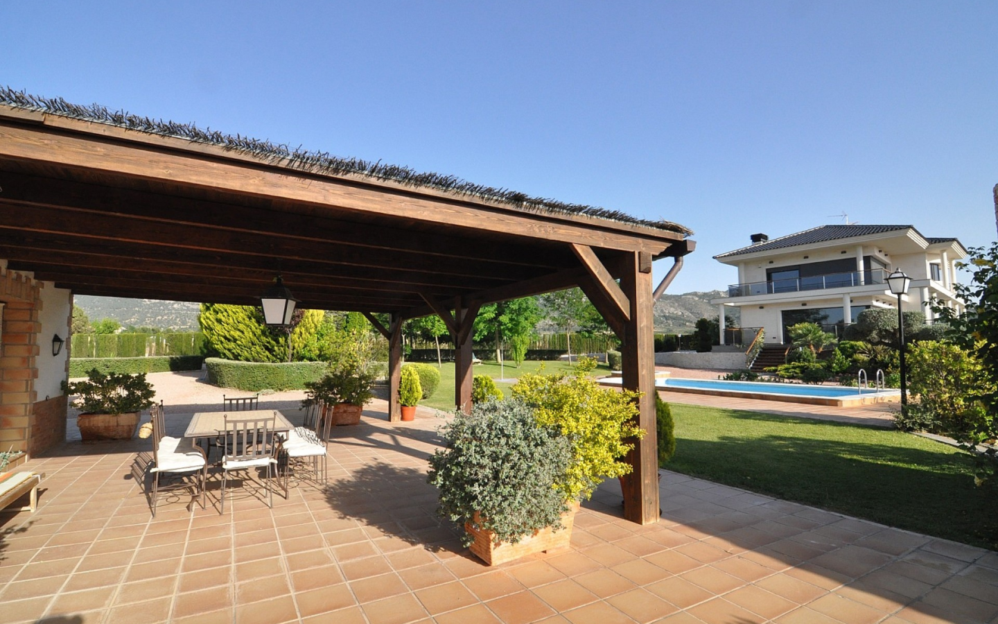 4-bedroom Detached Villa In Villena, Spain (500 M²)
