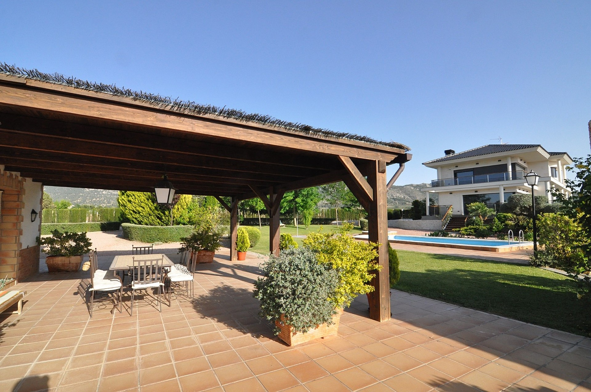 4-bedroom Detached Villa In Villena, Spain (500 M²)