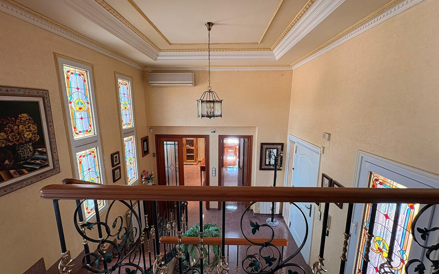 3-bedroom Detached Villa In Sax, Spain (230 M²)
