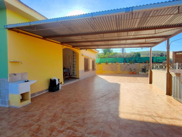 6-bedroom Detached Villa In Aspe, Spain (468 M²)