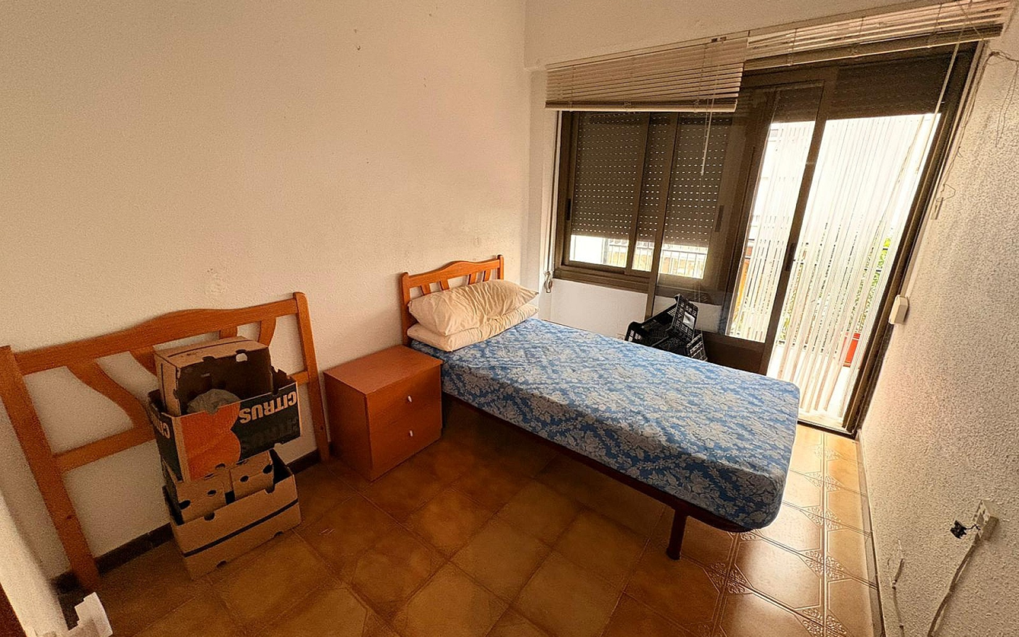 3-bedroom Apartment In Onil, Spain (125 M²)