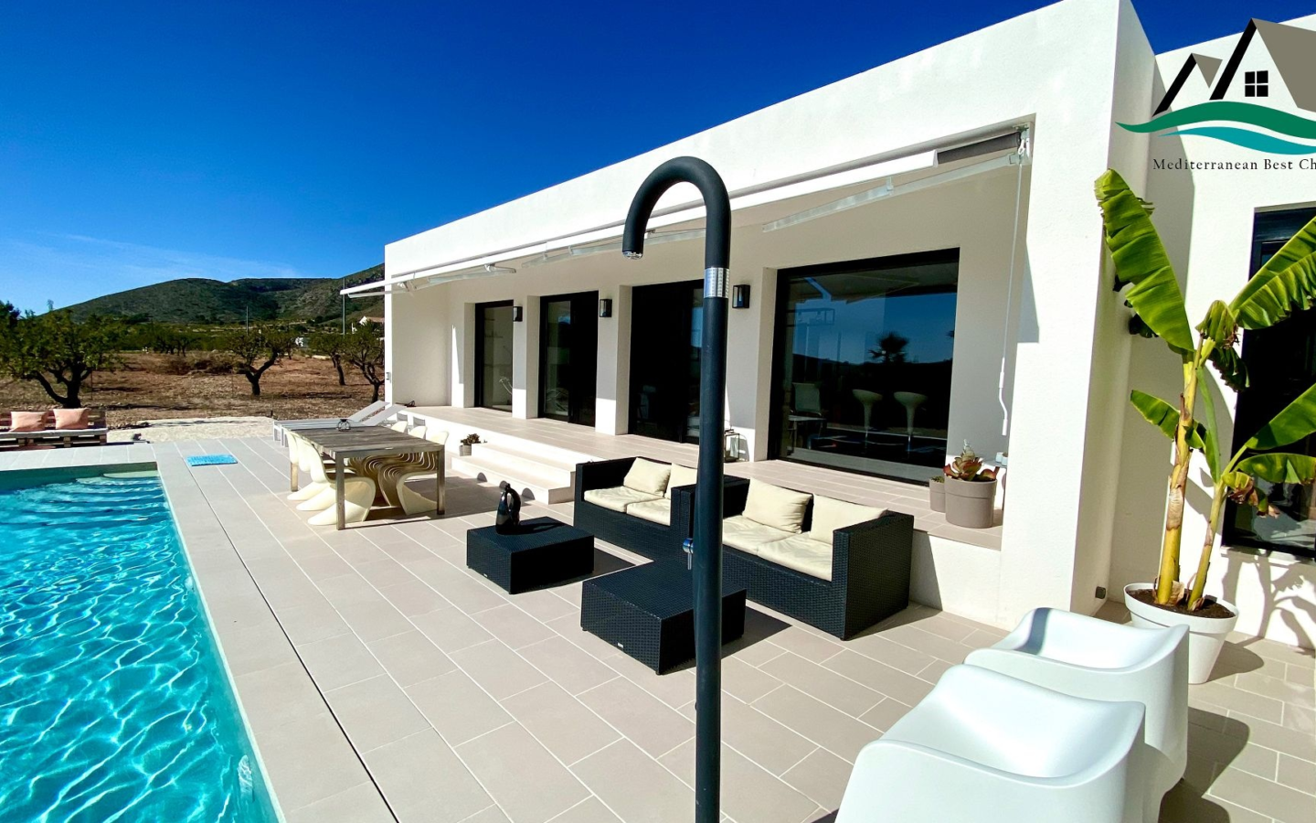 3-bedroom Detached Villa In La Romana, Spain (165 M²)